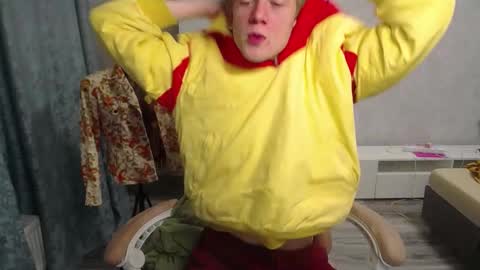 Snapshot of timmy7topcut chatting on 02.14.25 Timmy online show from 02.14.25