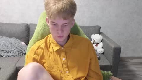 Snapshot of timmy7topcut chatting on 09.12.25 Timmy online show from 09.12.25