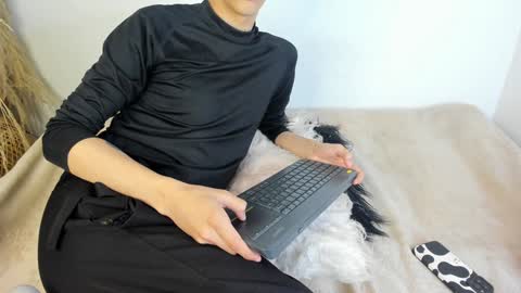 Snapshot of timothy_ross chatting on 12.27.24 Timothy 21 years old online show from 12.27.24