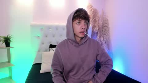 Timothy 21 years old online show from 11.19.25