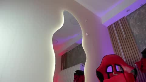 Timothy 21 years old online show from 04.21.26