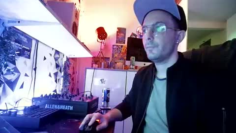 m0rty Kitty online show from 01.04.25