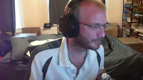 Snapshot of timtimmyyyy chatting on 11.18.25 timtimmyyyy online show from 11.18.25