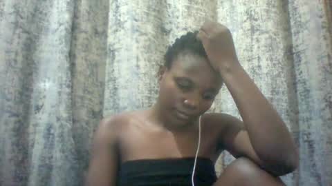 Snapshot of tina2030_1 chatting on 08.06.26 tee online show from 08.06.26