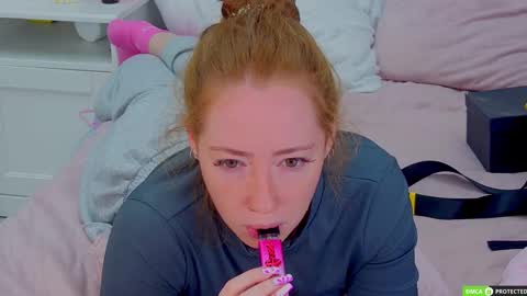 Tina online show from 09.12.25