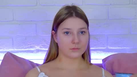 TinaBurton online show from 03.03.26