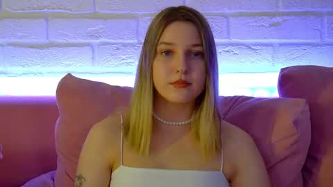TinaBurton online show from 05.03.26