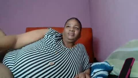tinagiant online show from 06.25.26