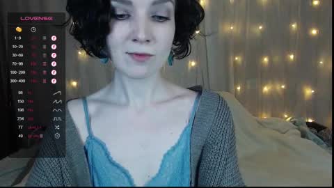 Snapshot of tinawincee chatting on 12.07.24 Tina online show from 12.07.24