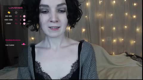 Snapshot of tinawincee chatting on 12.08.24 Tina online show from 12.08.24