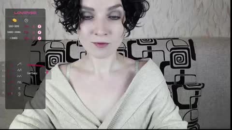 Snapshot of tinawincee chatting on 03.05.25 Tina online show from 03.05.25