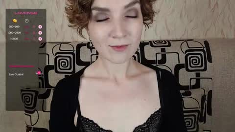 Snapshot of tinawincee chatting on 09.14.25 Tina online show from 09.14.25