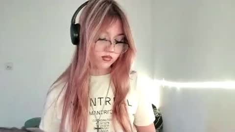 Kate online show from 03.05.26