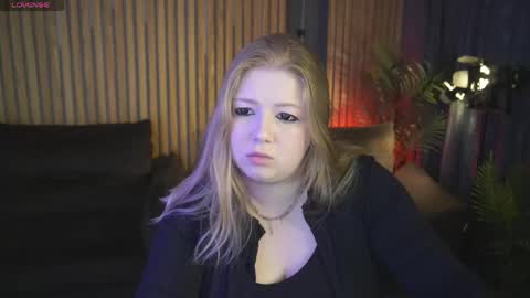 TinkerrBelll online show from 05.30.26