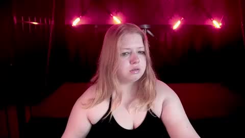 TinkerrBelll online show from 06.09.26