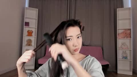 Tina online show from 11.05.25