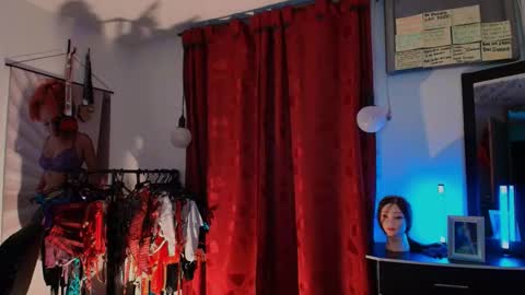 Snapshot of tinnadawson chatting on 01.14.26 I AM BELLA ----------- follow my IG TINNS 69 online show from 01.14.26