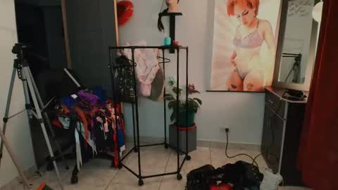 Snapshot of tinnadawson chatting on 03.12.26 I AM BELLA ----------- follow my IG TINNS 69 online show from 03.12.26