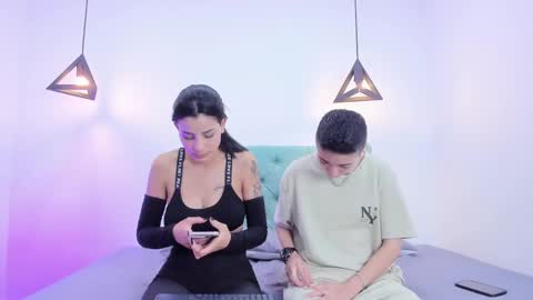 Snapshot of tinny_and_candy chatting on 12.17.24 TINNY AND CANDY online show from 12.17.24