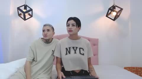 Snapshot of tinny_and_candy chatting on 03.12.25 TINNY AND CANDY online show from 03.12.25