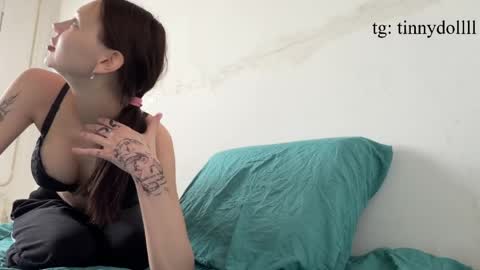 TinnyDoll online show from 04.30.26