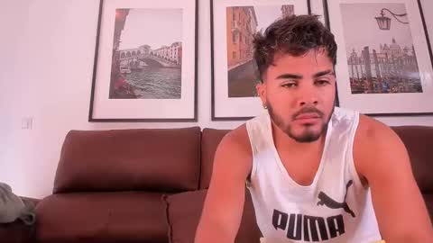 Snapshot of tinoclandestino chatting on 12.15.24 tinoclandestino online show from 12.15.24