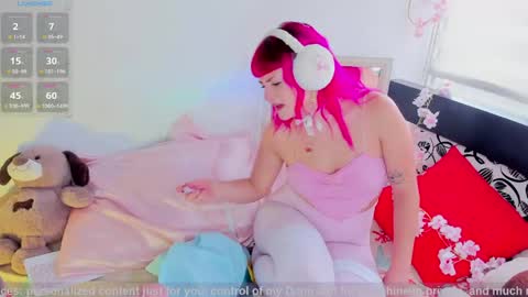 Emmy M online show from 06.06.26