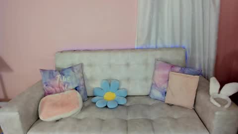 tiny_cora online show from 02.16.25