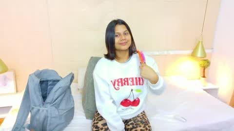 tiny_whore18 online show from 03.31.26