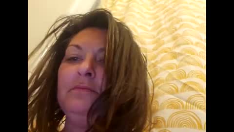 Snapshot of tinyassbossymilf chatting on 03.08.26 tinyassbossymilf online show from 03.08.26