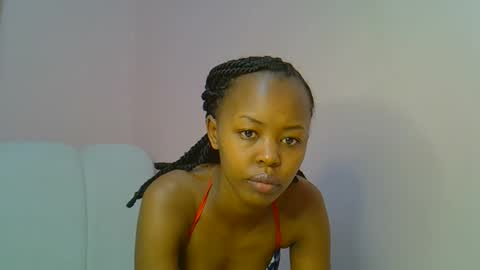 Snapshot of tinybarbie_ chatting on 11.24.25 Barbie online show from 11.24.25