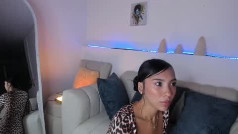 Luna  online show from 03.15.26