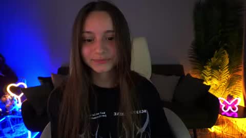 tinynataliee online show from 07.10.26