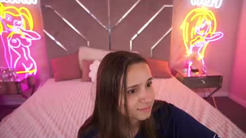 tinynataliee online show from 07.25.26