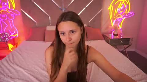 tinynataliee online show from 07.29.26