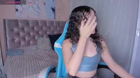 tinysophi online show from 12.02.25