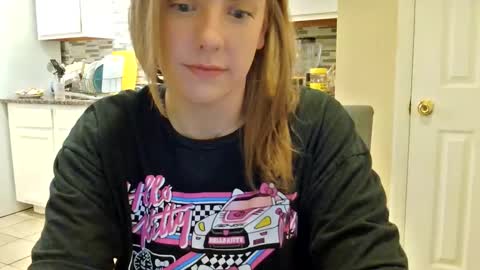 Snapshot of tinywithtiddies chatting on 01.15.26 tinywithtiddies online show from 01.15.26