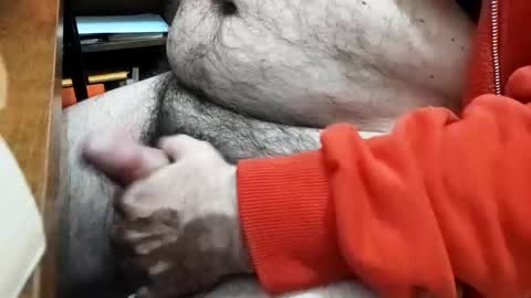 Snapshot of tiobelo chatting on 12.14.24 tiobelo online show from 12.14.24