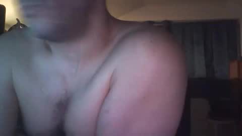 Snapshot of tiqueb40 chatting on 03.14.26 tiqueb40 online show from 03.14.26