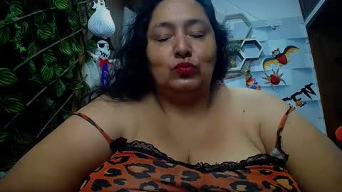 TISTMATURE online show from 10.20.25