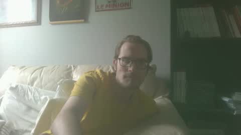 Snapshot of titlovercums chatting on 03.26.26 titlovercums online show from 03.26.26