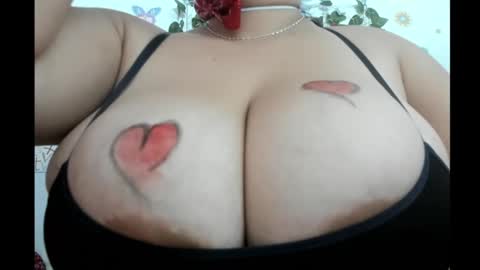 LILI  online show from 02.14.25