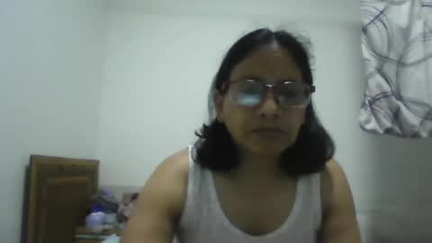 Ester online show from 11.16.25