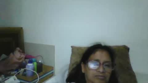 Ester online show from 11.19.25