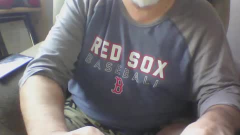 Snapshot of tittyloverr69 chatting on 02.27.25 tittyloverr69 online show from 02.27.25