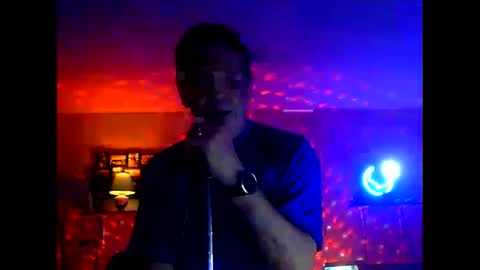 Snapshot of tkthedj chatting on 02.02.25 TK online show from 02.02.25