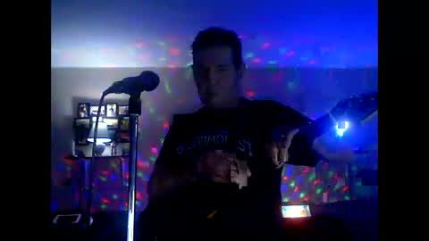 Snapshot of tkthedj chatting on 02.11.25 TK online show from 02.11.25