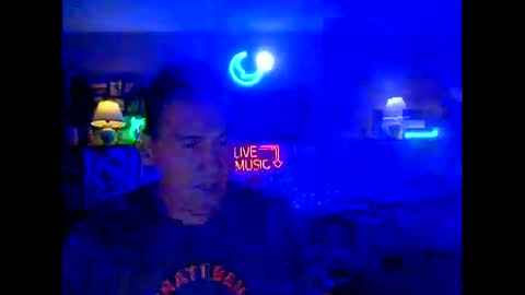 Snapshot of tkthedj chatting on 09.10.25 TK online show from 09.10.25