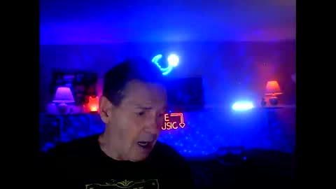 Snapshot of tkthedj chatting on 09.18.25 TK online show from 09.18.25