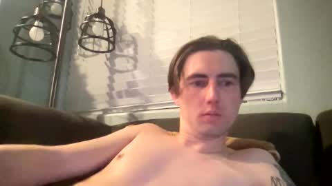 Snapshot of tlayne410 chatting on 10.26.25 tlayne410 online show from 10.26.25